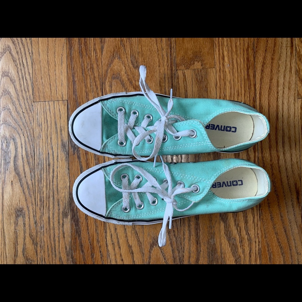 Women’s Converse